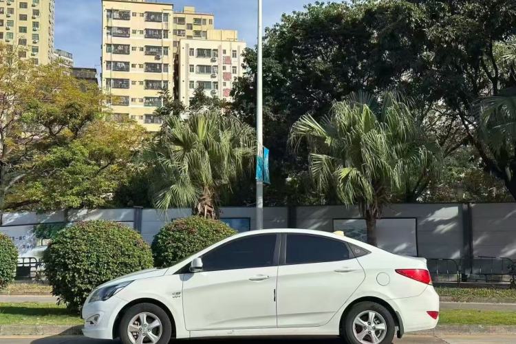 Used Hyundai Verna 2016 1.4L Automatic Smart GLS
