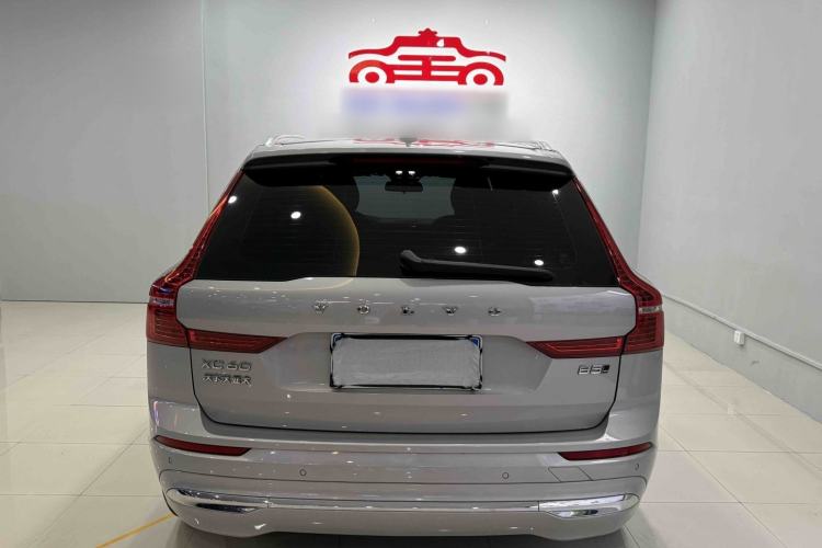 Used Volvo XC60 2022 B5 4x4 Zhiyi Luxury Edition
