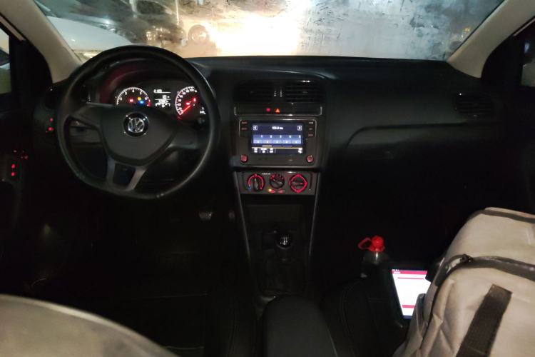 Used Volkswagen Polo 2016 1.4L Manual Fashion Model