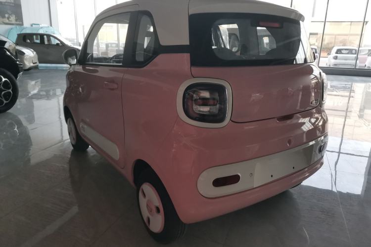 Used Bestune Pony 2024 170km Range Energizing Horse