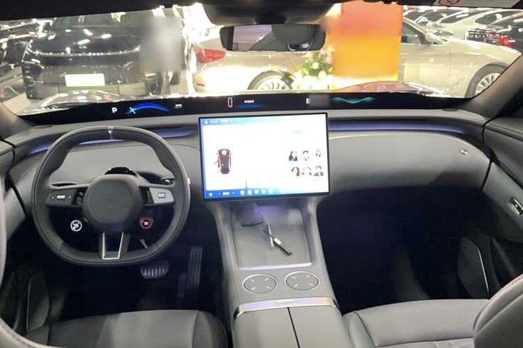 Used  YU7 2025 Ultra-Long Range Rear-Wheel Drive Version
