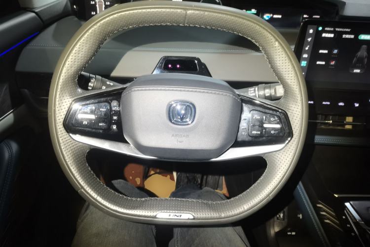 Used Changan UNI-K iDD 2022 Blue Whale iDD 130km 1.5T Prestige Model
