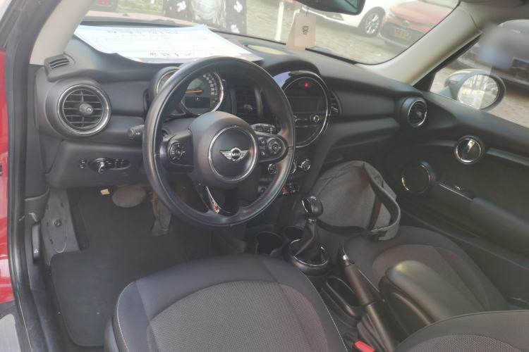 Used  MINI 2016 1.2T ONE Pioneer Edition
