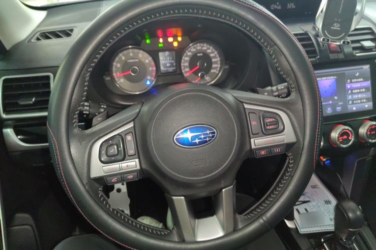 Used Subaru Forester 2016 2.0i Fashion Navigation Edition
