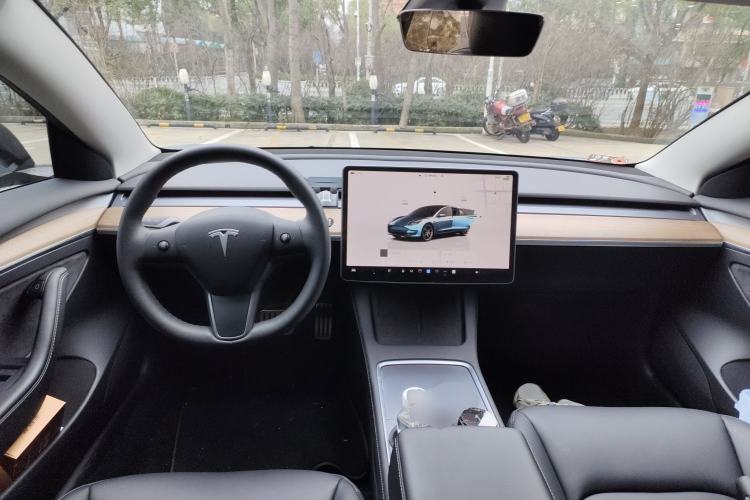 Used Tesla Model 3 2022 Performance High-Performance All-Wheel-Drive Version
