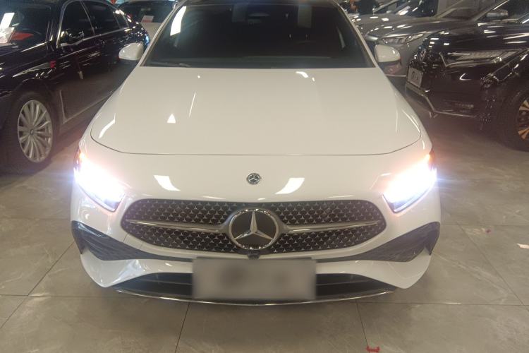 Used Mercedes-Benz A-Class 2024 Updated A 200 L Fashion Version
