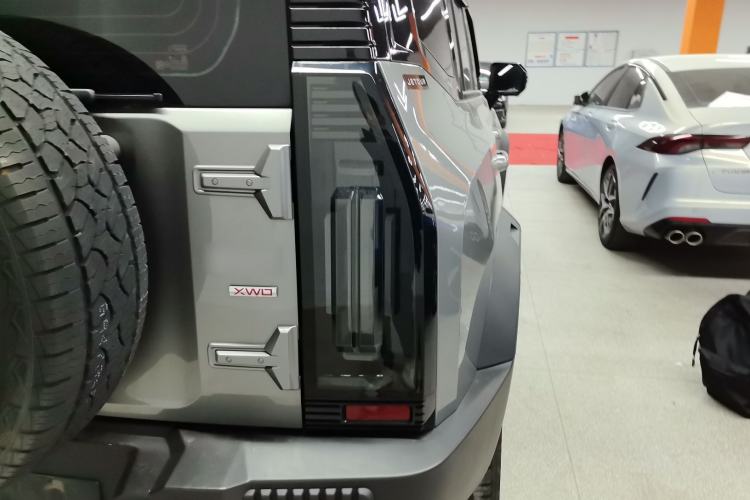 Used JETOUR Traveler 2023 2.0T Four-Wheel Drive Conqueror