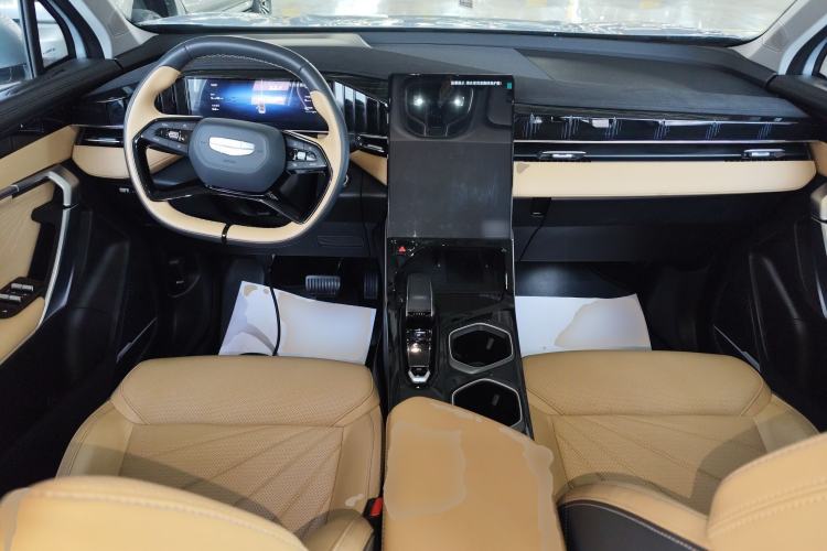 Used Geely Auto FX11 2023 1.5TD DCT Prestige Edition