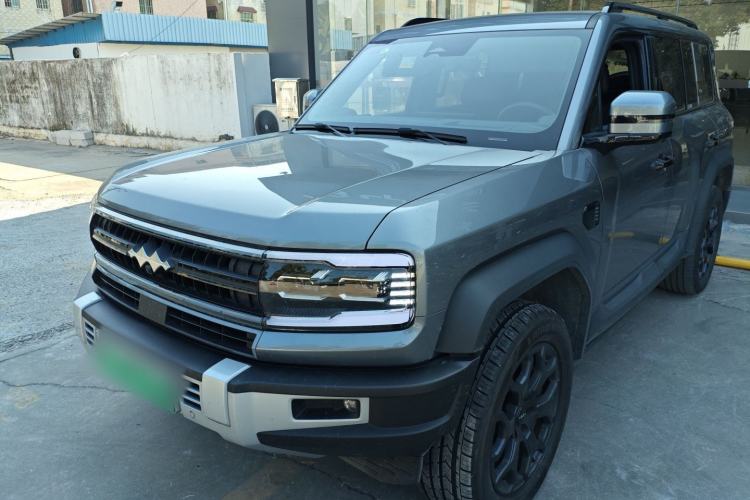 Used Formula Leopard Leopard 5 2024 Cloud Ride Luxury Edition