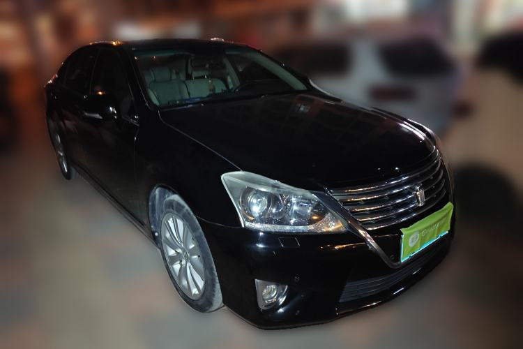 Used Toyota Crown 2012 2.5L Royal Leather Edition
