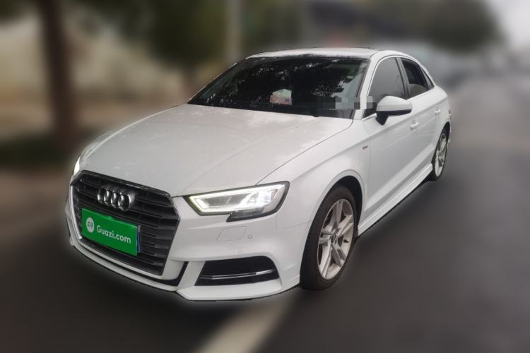 Used Audi A3 2020 Limousine 35 TFSI Fashion Edition China VI Emission Standard
