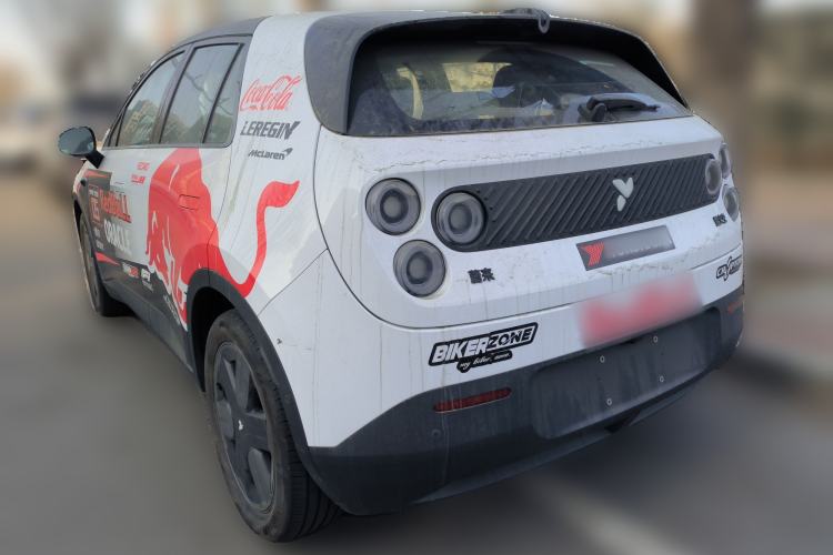 Used  firefly 2025 Illuminated Edition