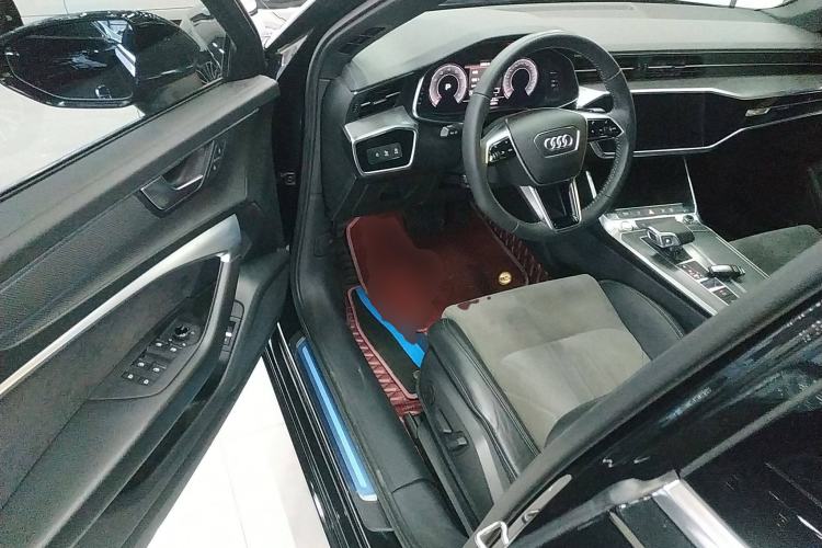 Used Audi A6L 2019 40 TFSI Luxury Dynamic Model
