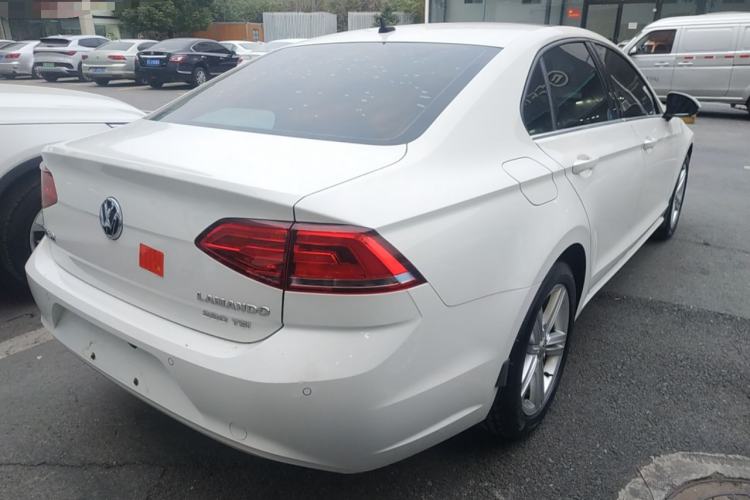 Used Volkswagen Lamando 2015 280TSI DSG Comfort Edition
