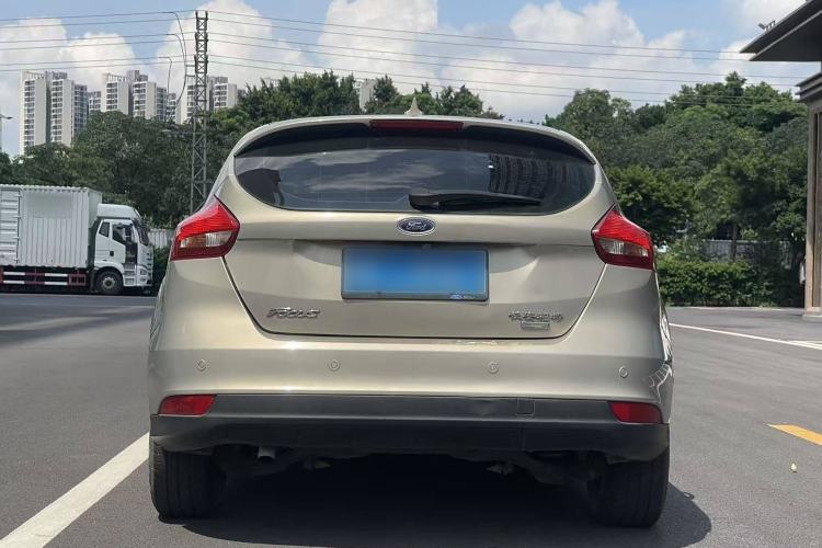 Used Ford Focus 2017 Hatchback EcoBoost 125 Automatic - Ultra-Powerful Style Edition with Smart Drive Features
