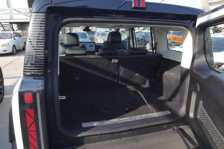 Used  03 2024 401km Range Two-Wheel Drive Standard Yuechao Version