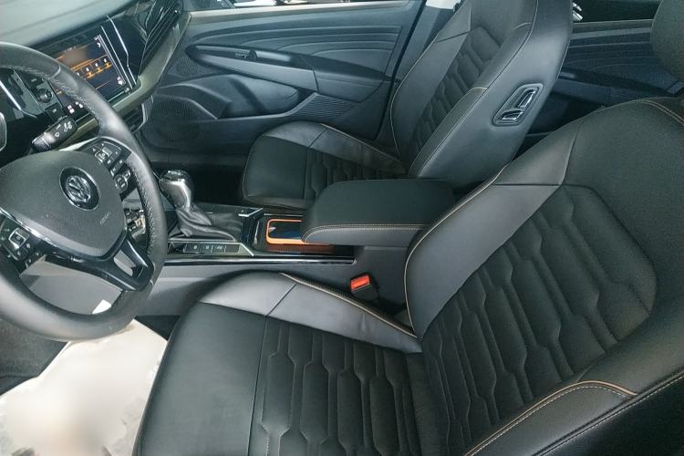 Used Volkswagen Passat 2019 330TSI Elite Edition China VI
