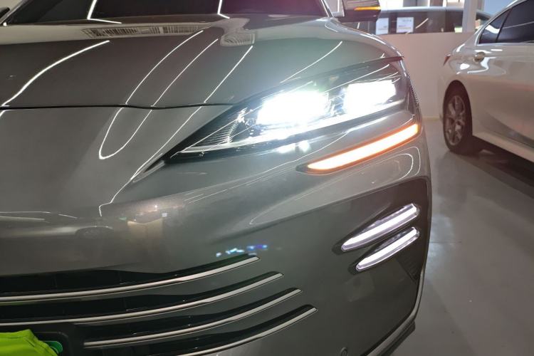 Used BYD Song PLUS New Energy 2023 Champion Edition DM-i 150KM Flagship PLUS
