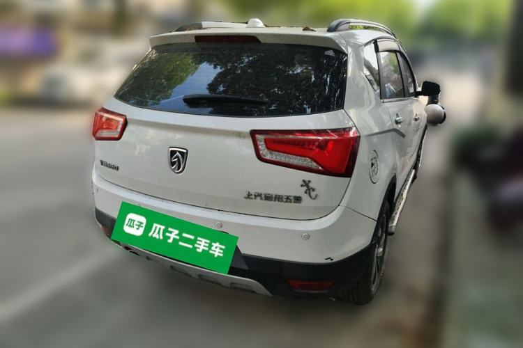 Used Baojun 560 2015 1.8L Manual Luxury Model