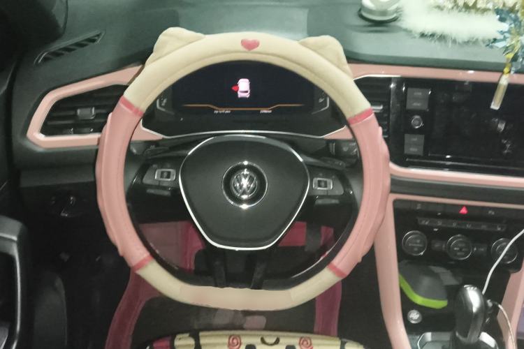 Used Volkswagen T-ROC 2019 280TSI DSG Two-Wheel-Drive Luxury Model China VI Standard
