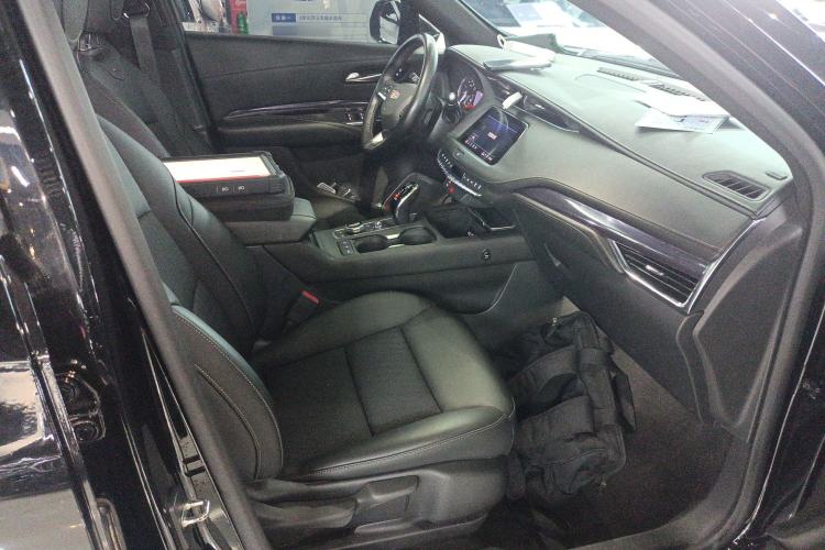 Used Cadillac XT4 2021 28T Two-Wheel Drive Tech Edition