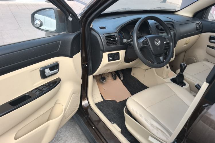 Used Dongfeng Fengon 360 2015 1.5L Manual Comfort II 7-Seater
