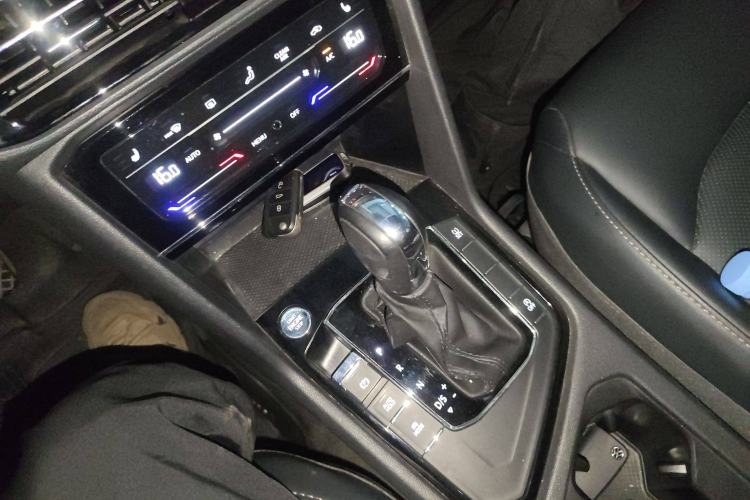 Used Volkswagen Tharu 2021 280TSI Two-Wheel-Drive Luxury Plus Edition