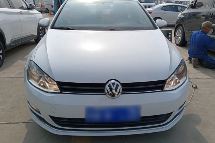 Used Volkswagen Golf 2014 1.6L Manual Fashion Edition