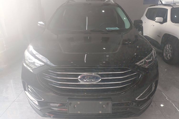 Used Ford Edge 2020 EcoBoost 245 Two-Wheel Drive Titanium 7-Seater
