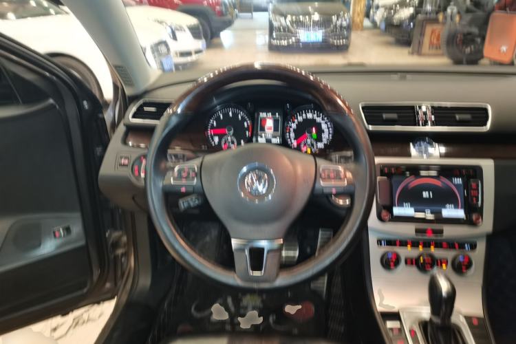 Used Volkswagen Magotan 2015 Revised 1.8TSI Prestige Version
