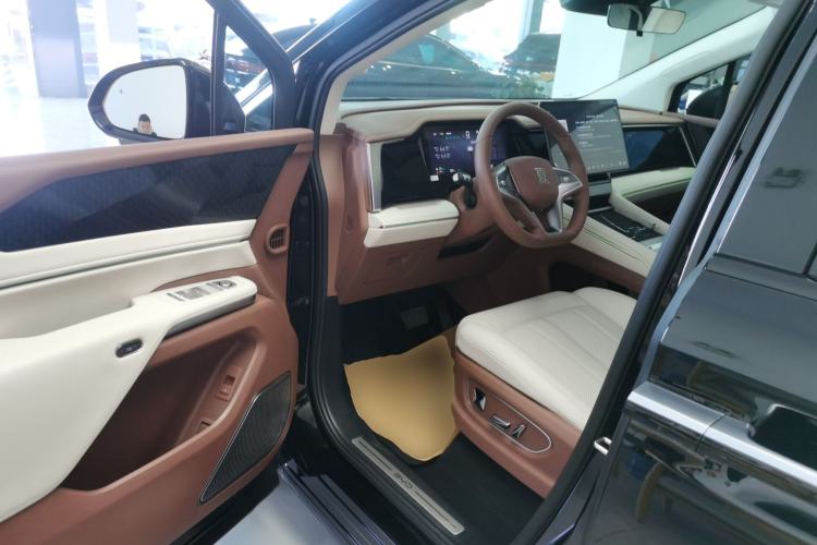 Used BYD Xia 2025 DM-i 1.5T 180km Beyond Edition