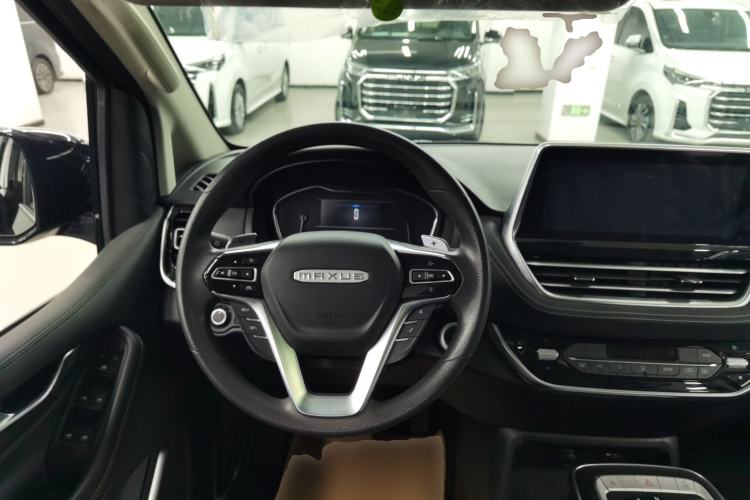 Used SAIC MAXUS G20 2021 Facelifted PLUS 2.0T Gasoline Automatic Luxury Edition
