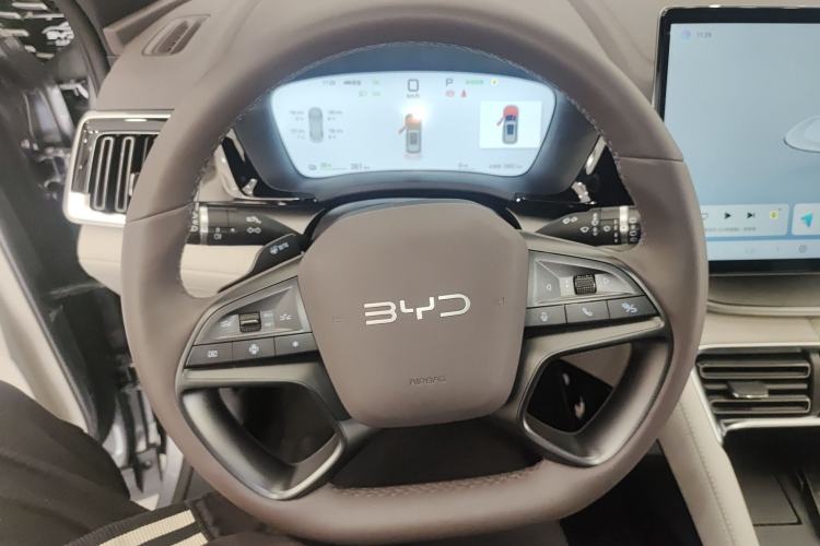 Used BYD Song PLUS New Energy 2025 EV 520km Premium Version
