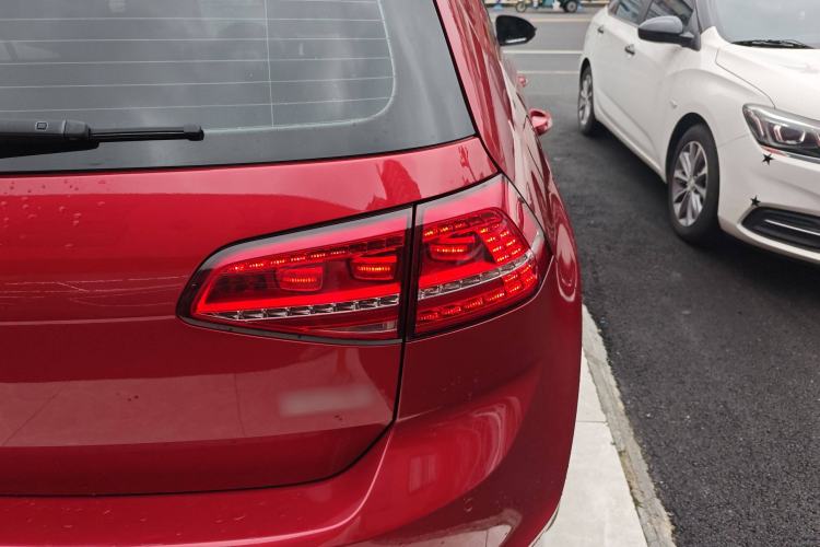 Used Volkswagen Golf 2016 1.6L Automatic Comfort Model
