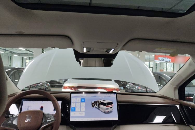 Used BYD Xia 2025 DM-i 1.5T 180km Beyond Edition
