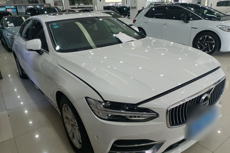 Used Volvo S90 2018 T4 Zhiyi Edition