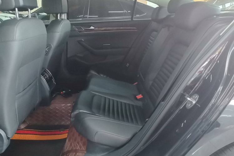 Used Volkswagen Magotan 2019 330TSI DSG Leading Model China VI Standard