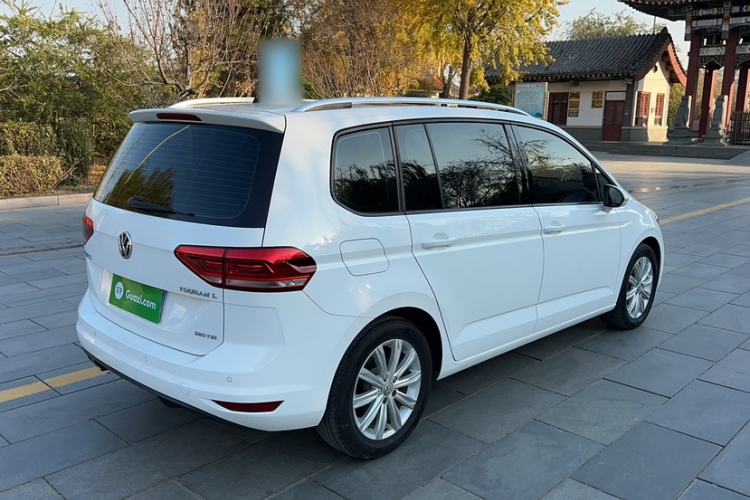 Used Volkswagen Touran 2021 Touran L 280TSI DSG Comfort Edition 7 Seats
