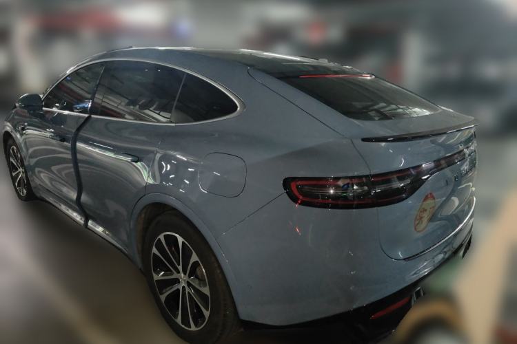 Used Hima Luxeed R7 2024 All-Electric 802 km Max
