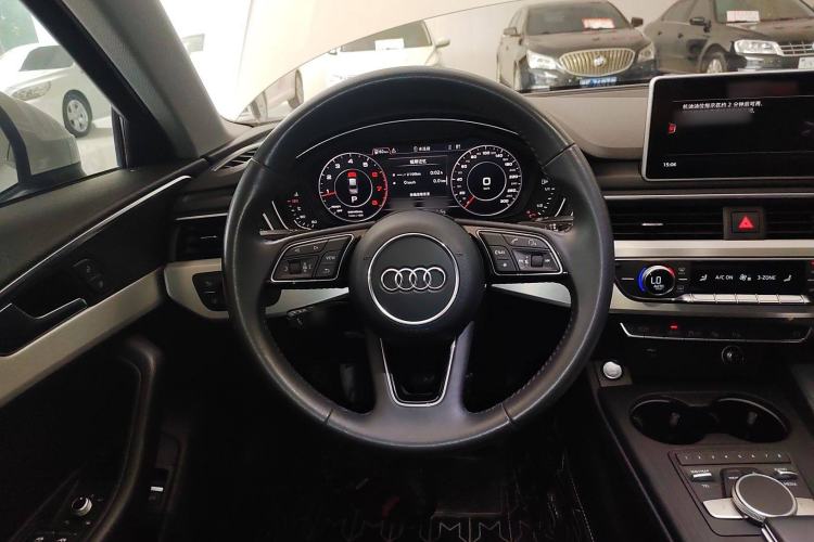 Used Audi A4L 2019 40 TFSI Fashion Edition China VI Emission Standard
