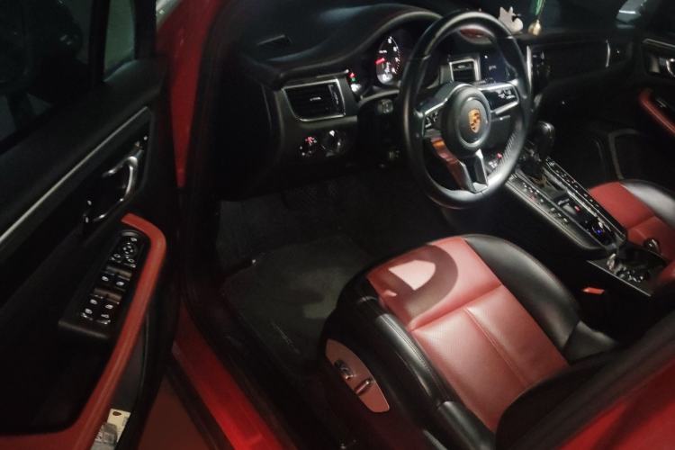 Used Porsche Macan 2017 Macan 2.0T
