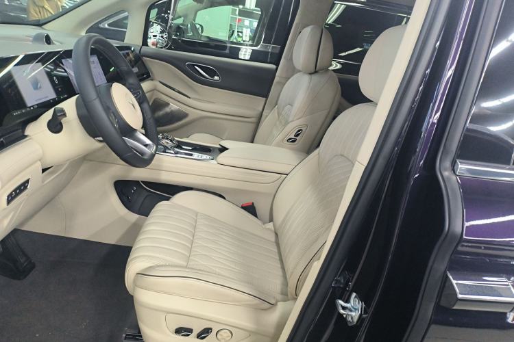 Used VOYAH Dream 2024 PHEV Ultra-Long Range Flagship Edition
