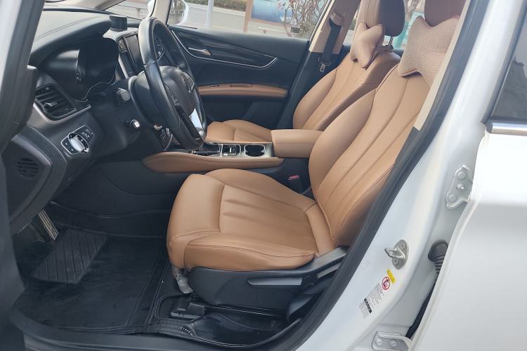 Used BYD Song MAX 2018 1.5T Automatic Smart Connect Elite Model with 6 Seats