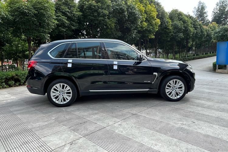 Used BMW X5 2017 xDrive28i
