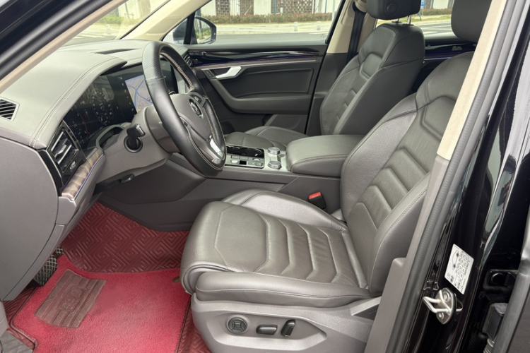 Used Volkswagen Touareg 2019 2.0 TSI Ruiyi Edition China V Standard
