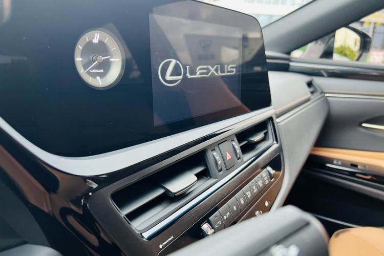 Used Lexus ES 2021 260 Excellence Edition
