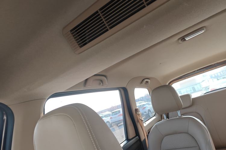 Used Wuling Hongguang 2018 1.5L S Comfort Model L2B
