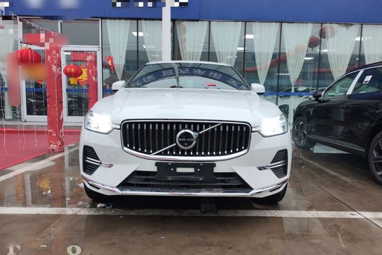Used Volvo XC60 New Energy 2025 Plug-in Hybrid Long-Range All-Wheel Drive Smart Luxury Edition