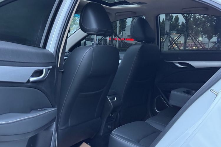 Used Geely Auto Emgrand 2018 1.5L Manual Upward Connect Edition
