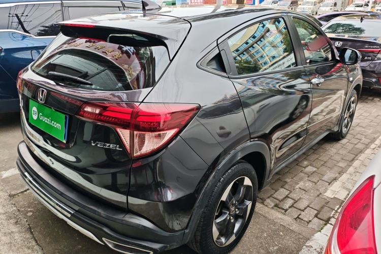 Used Honda Vezel 2017 1.8L CVT Front-Wheel Drive Pioneer Edition